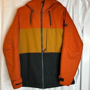 686 Athena Insulated Women’s Snowboard Jacket Size Medium